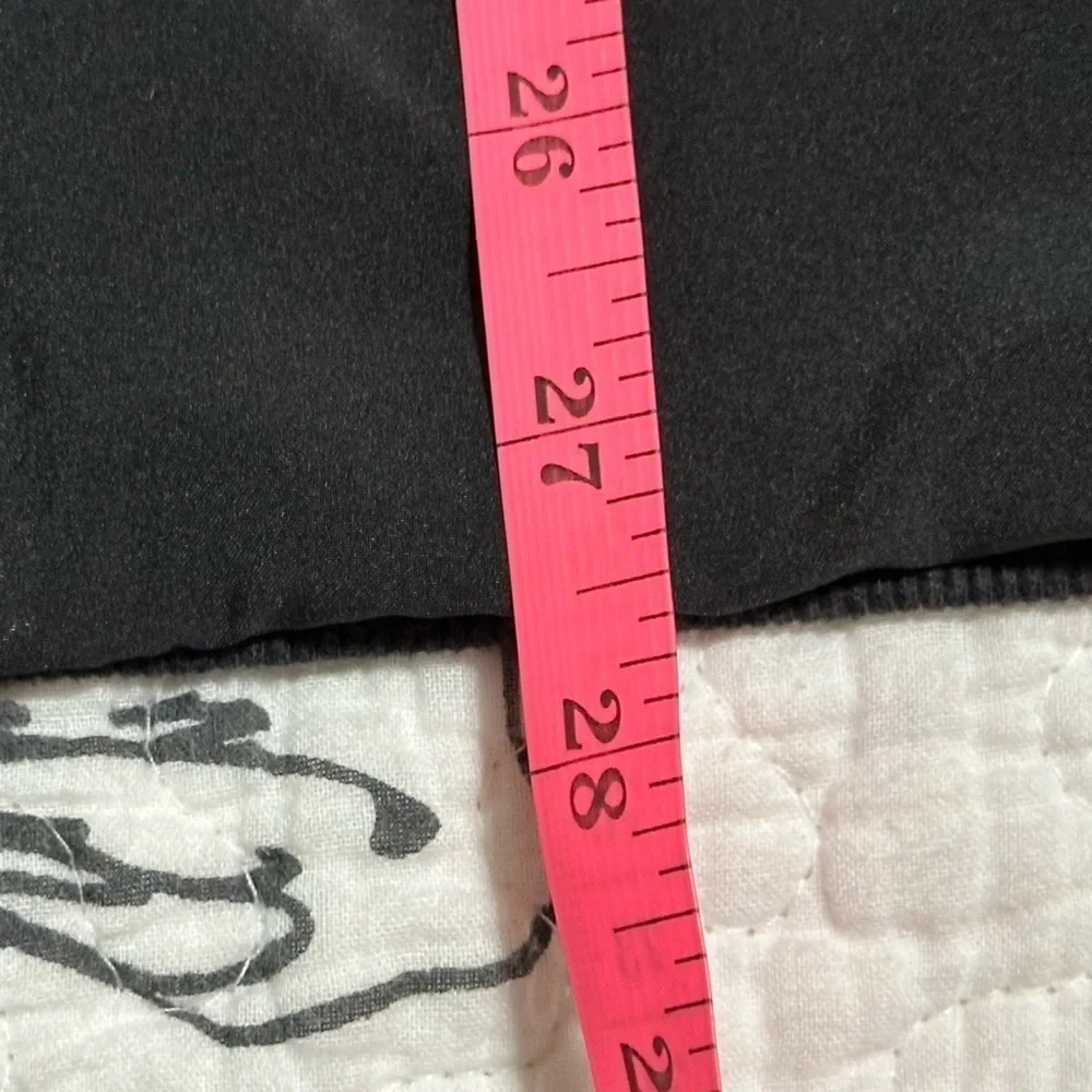 Great for spring! Men’s dressy black bomber jacket by FLX. Size XXL.